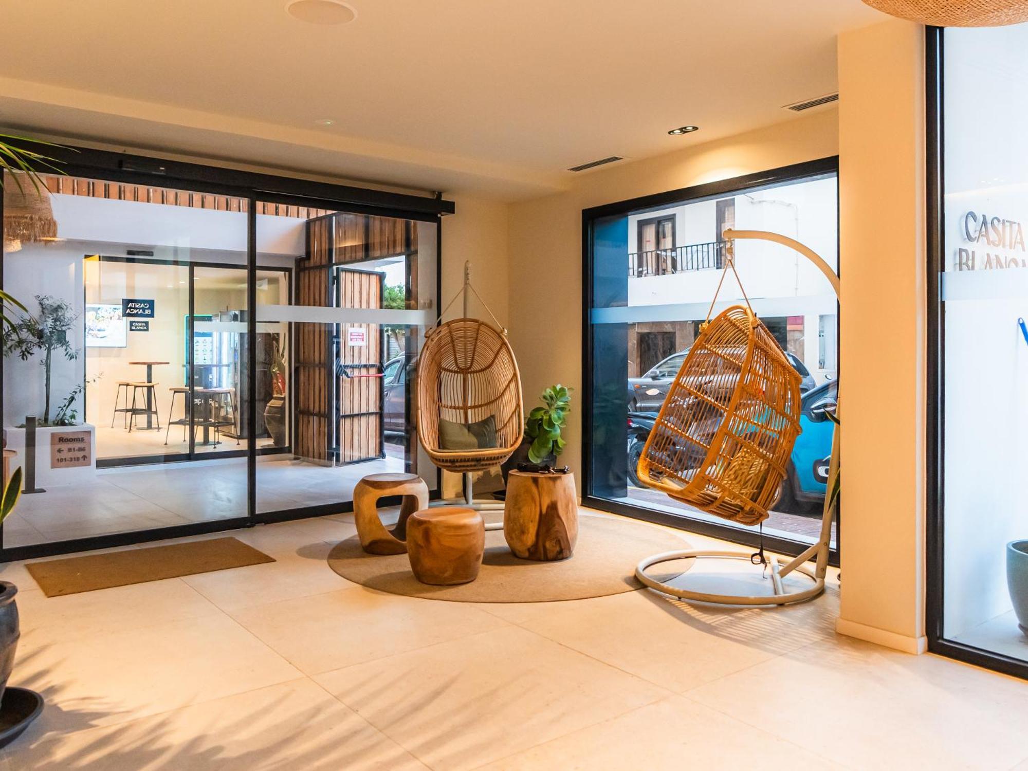 Aparthotel Casita Blanca - Adults Only San Antonio  Exterior foto